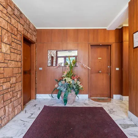 Cosy In With Balcony Appartement San Remo